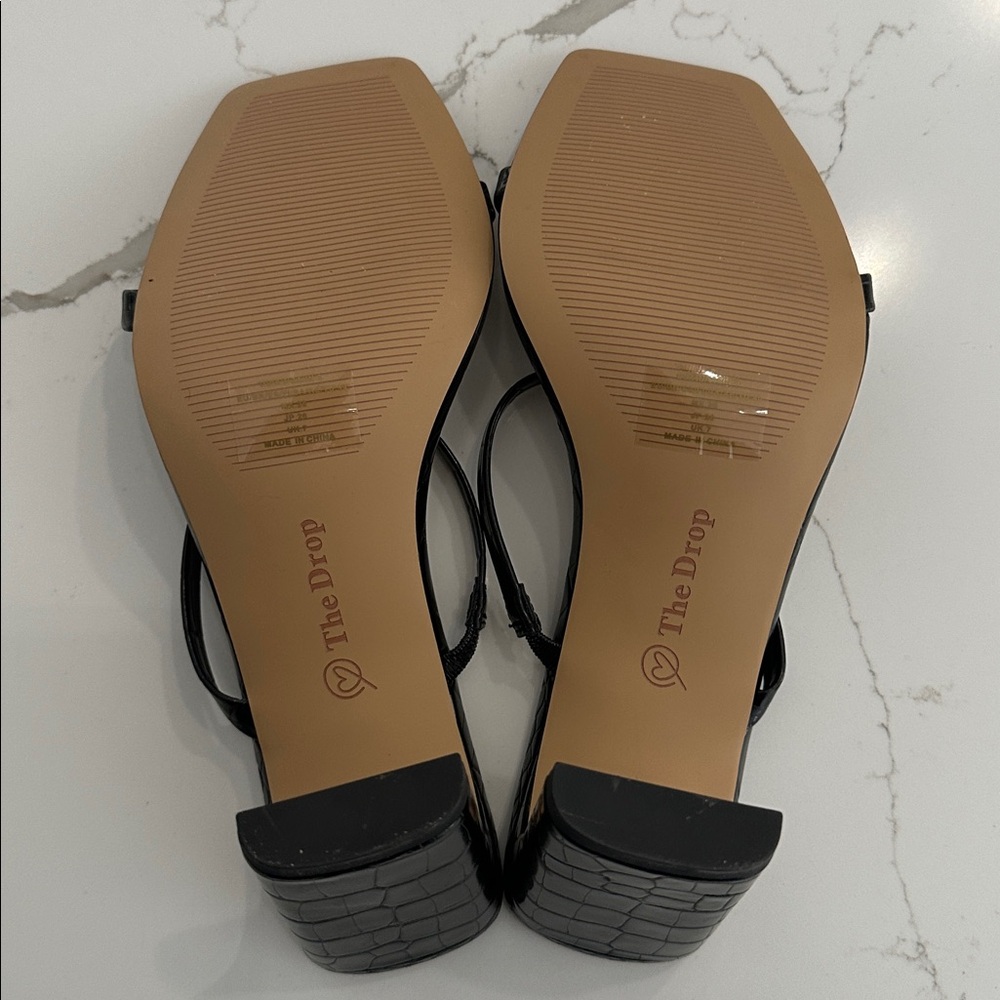 NWOT The Drop Black Strappy Slide Sandals Wide Narrow Wedge SZ 9 3.5” heel - Picture 5 of 6